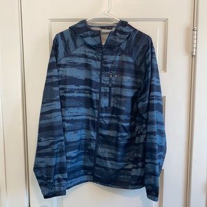 Columbia wind breaker